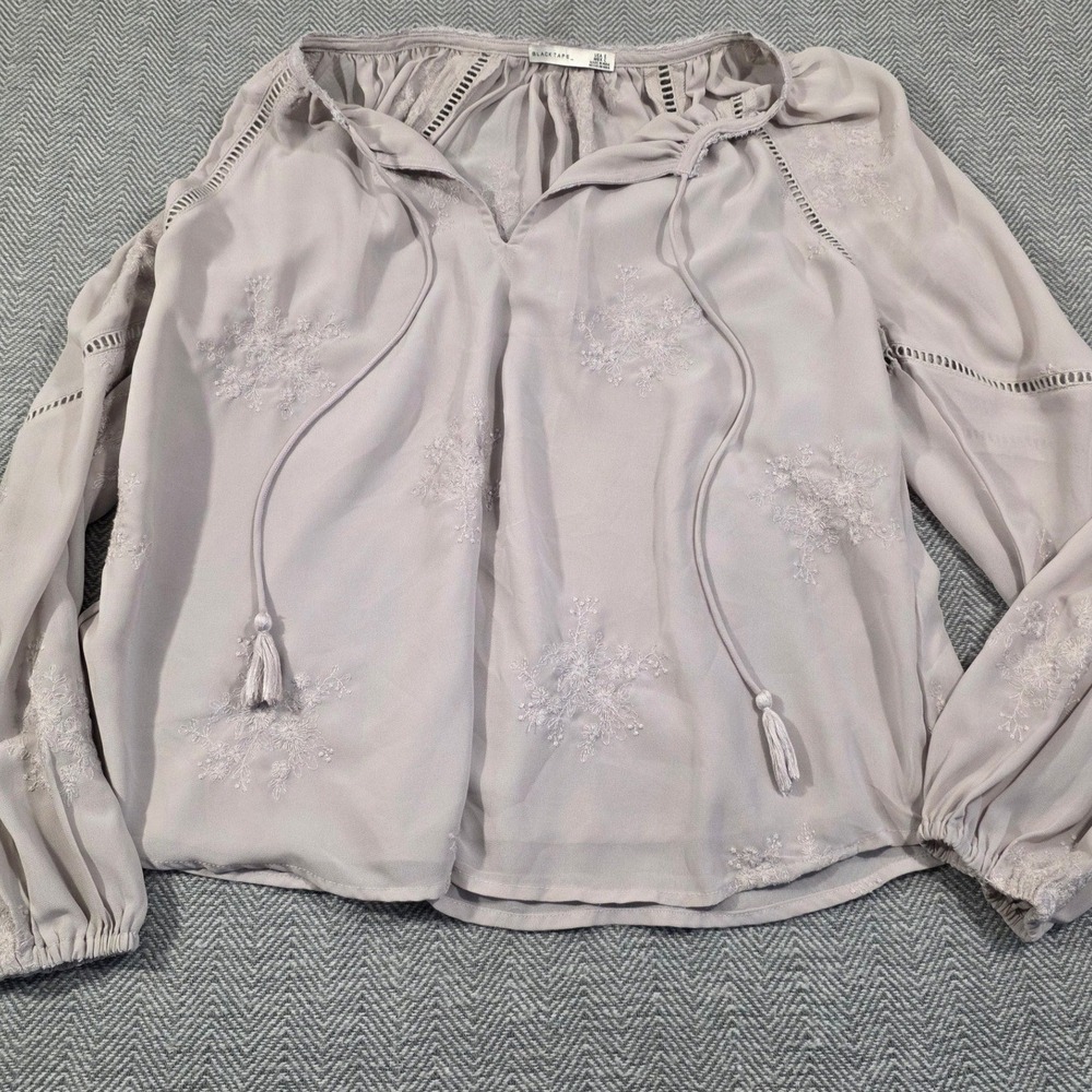 Black Tape Lavender Grey Embroidered Peasant Blouse Tassel Tie Size Small